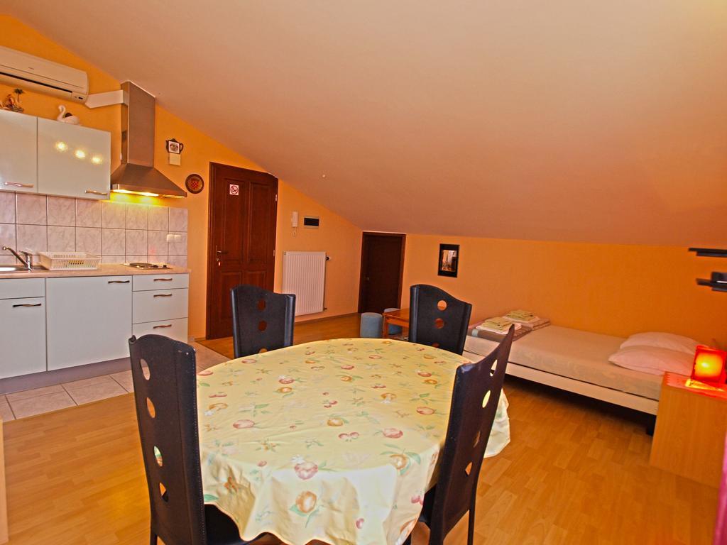 Apartments Denis 19 Fažana Exterior foto