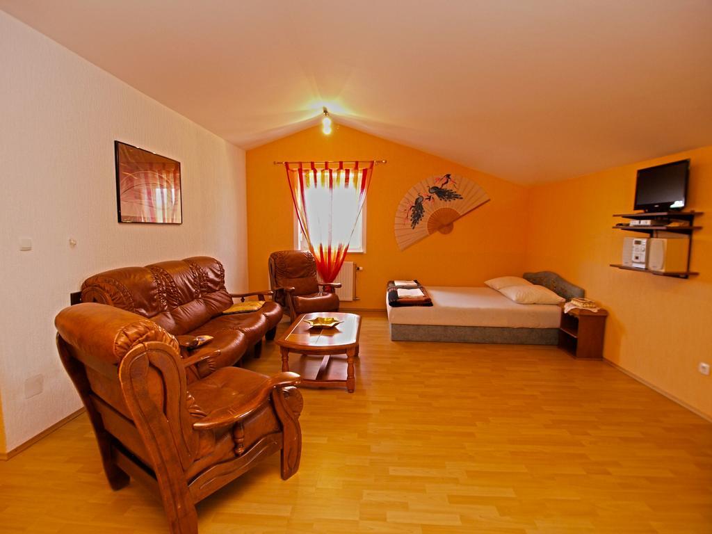 Apartments Denis 19 Fažana Exterior foto