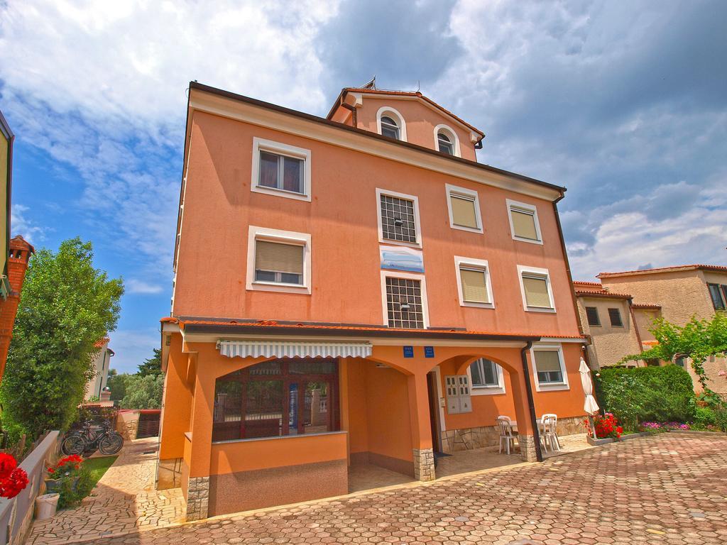 Apartments Denis 19 Fažana Exterior foto