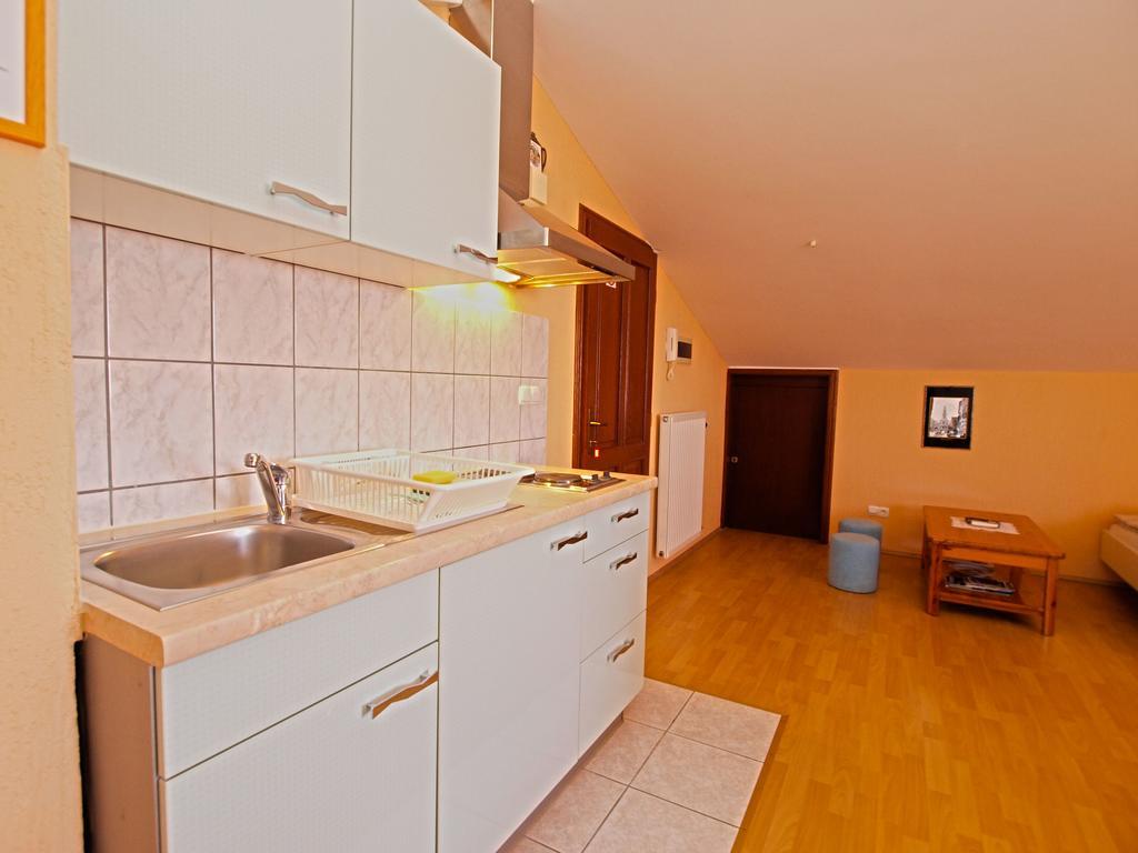 Apartments Denis 19 Fažana Exterior foto